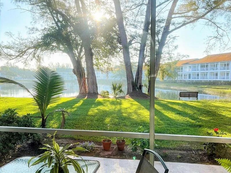 134 Cypress Point Drive, Unit 134, Palm Beach Gardens, FL 33418 Photo