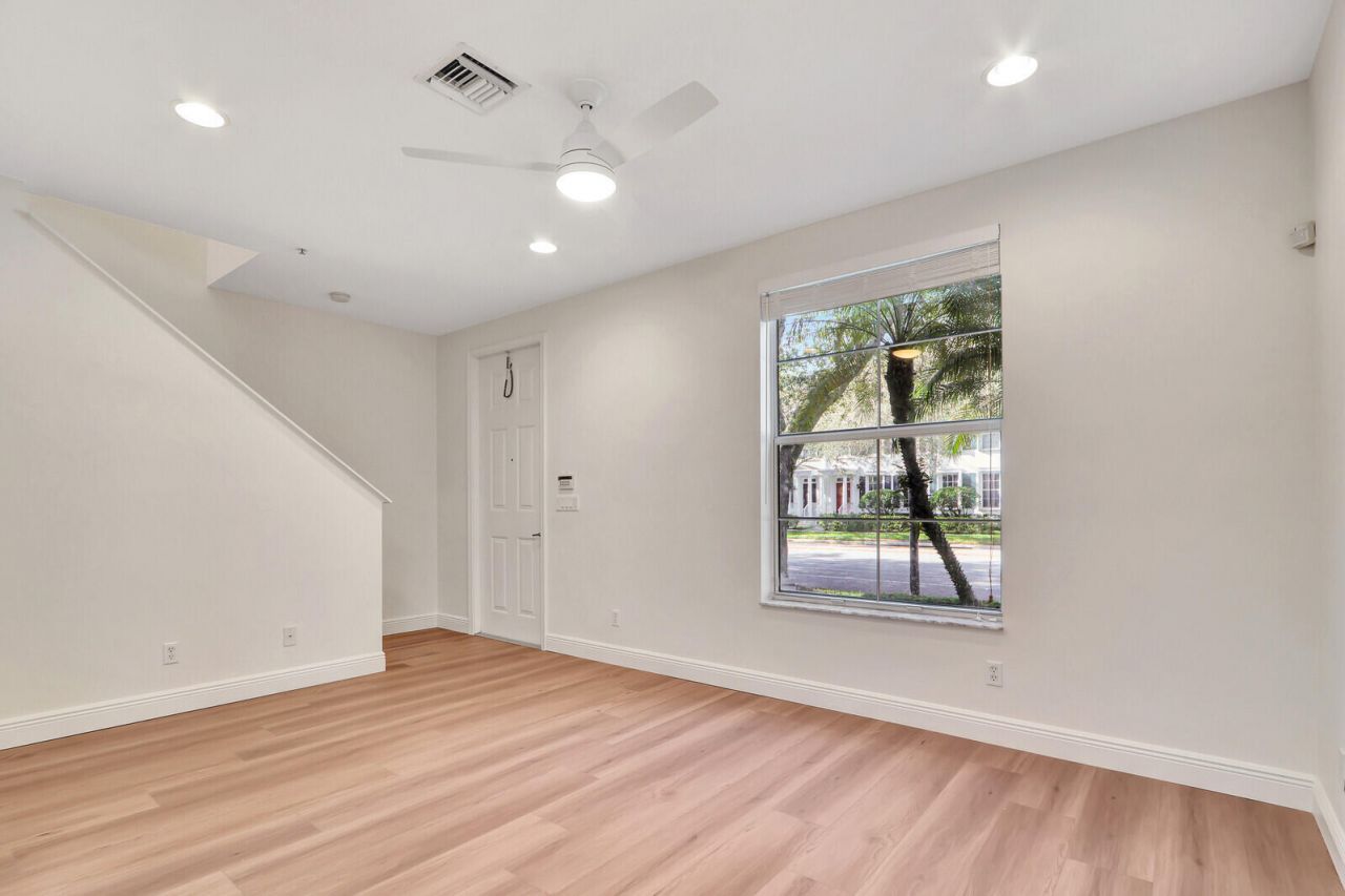 4313 Parkside Drive, Jupiter, FL 33458 Photo