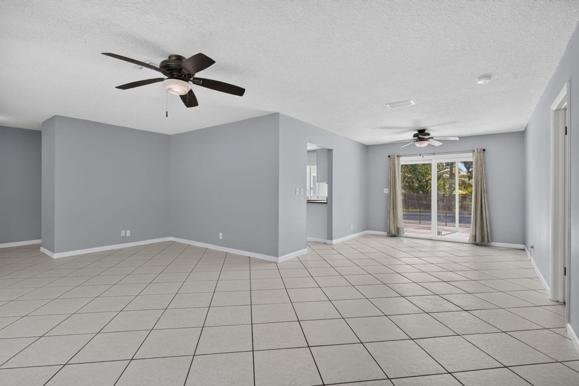 3731 NW 99th Avenue, Coral Springs, FL 33065 Photo