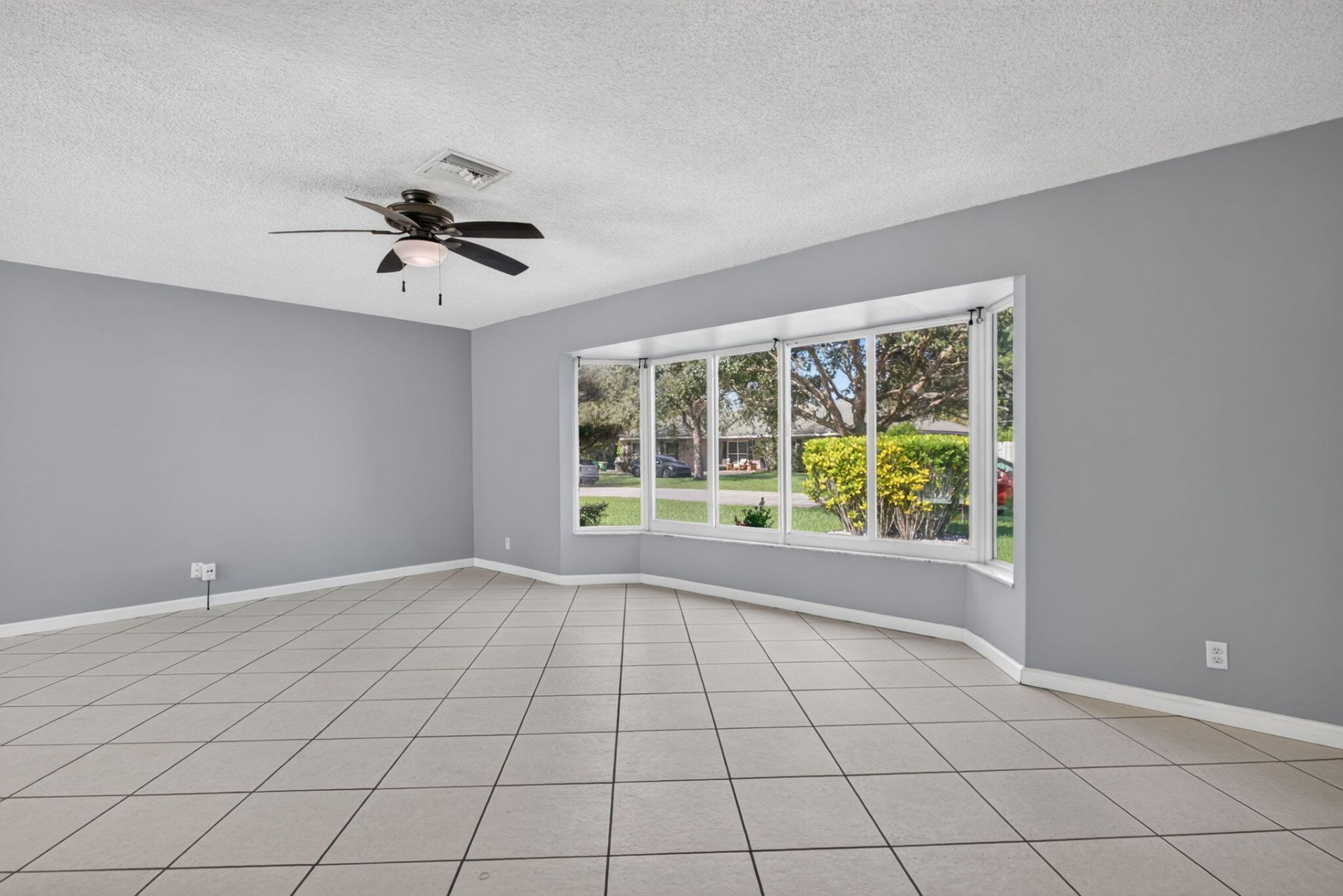 3731 NW 99th Avenue, Coral Springs, FL 33065 Photo