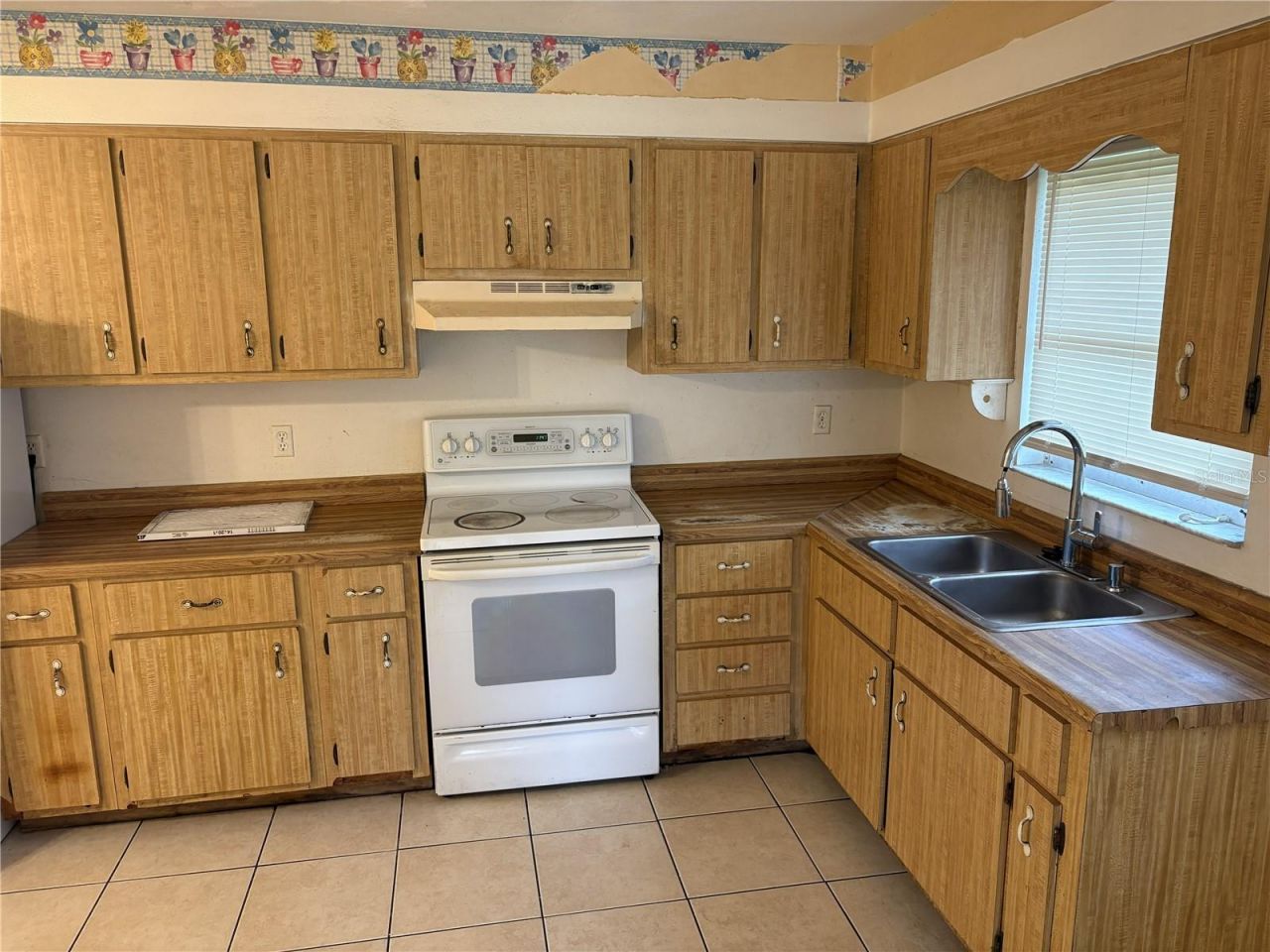 2204 54th Avenue Drive W, Bradenton, FL 34207 Photo