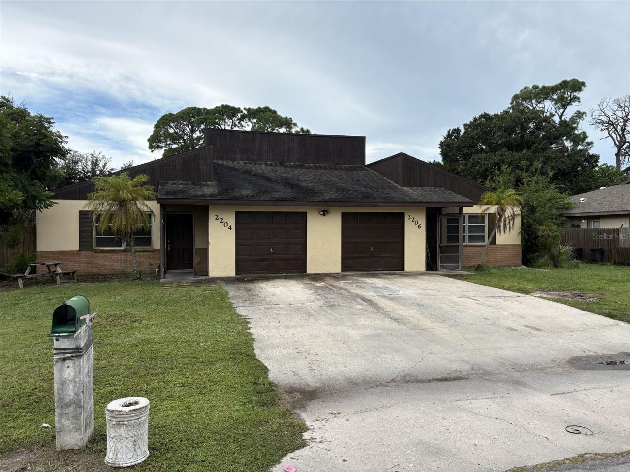2204 54th Avenue Drive W, Bradenton, FL 34207 Photo