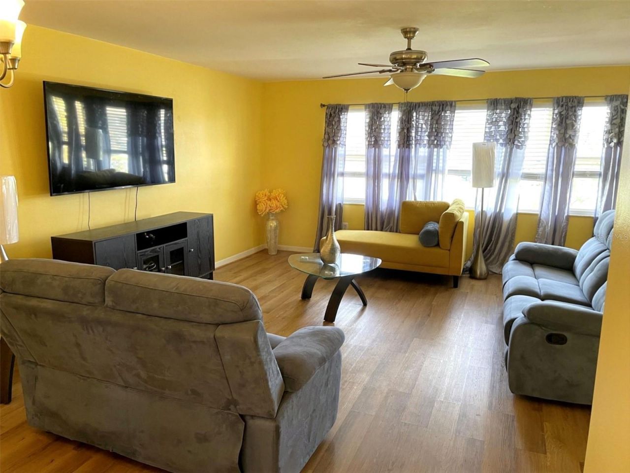 1453 62nd Terrace S, Saint Petersburg, FL 33705 Photo