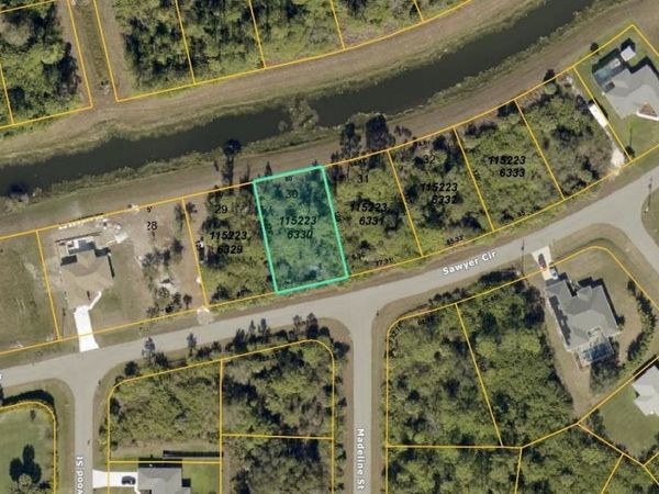 SAWYER CIRCLE , NORTH PORT, FL 34288