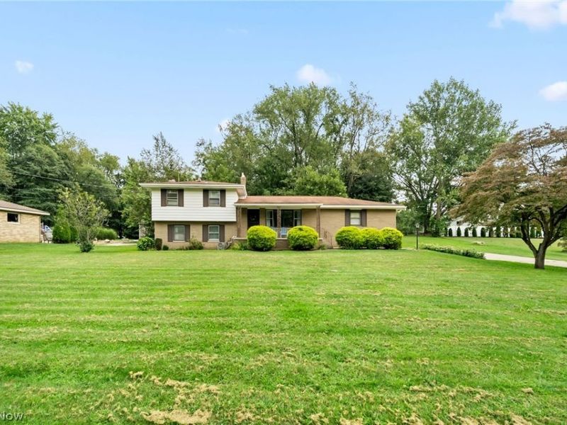 2591 Woodview Road, Uniontown, OH 44685 Photo 40