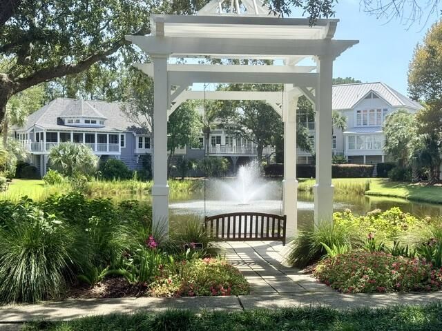 1560 Sea Palms Crescent Photo 43