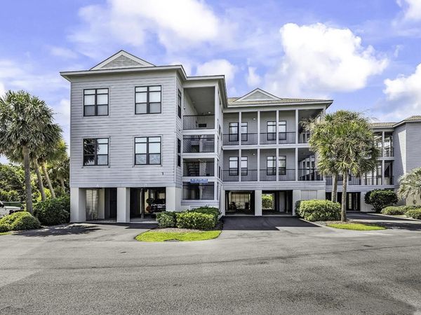 188 Inlet Point Dr., Unit 22-E, Pawleys Island, SC 29585
