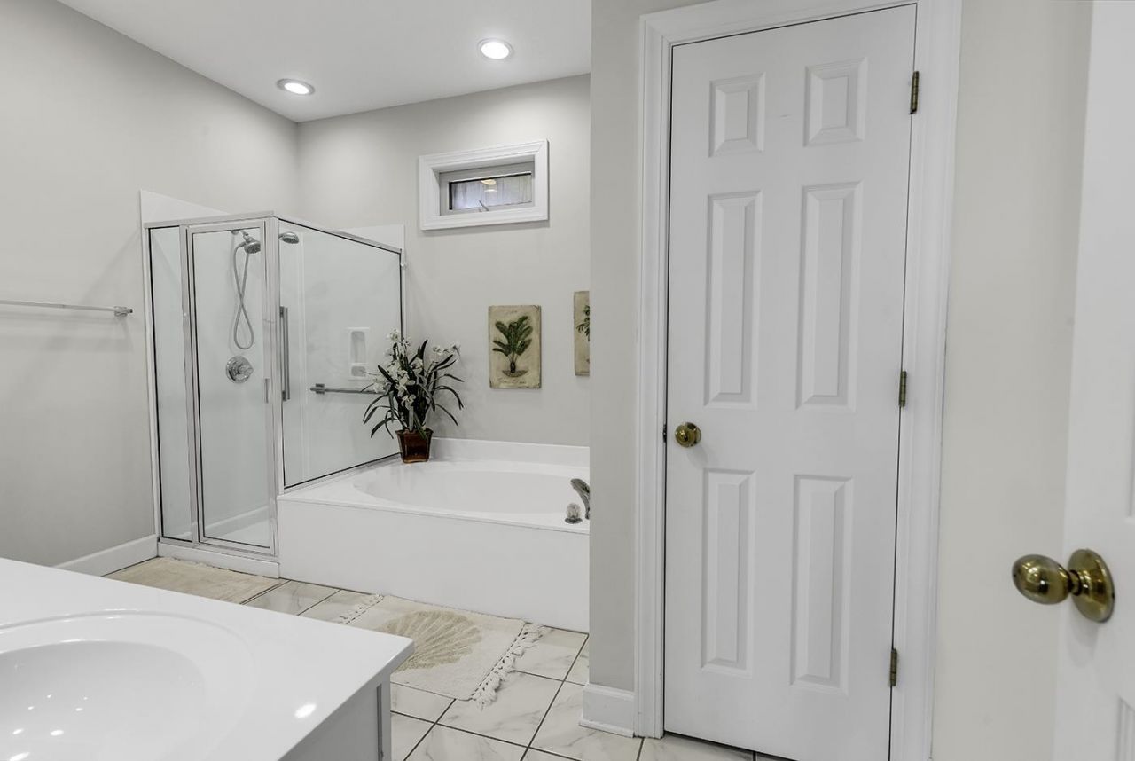 188 Inlet Point Dr.  Photo 31
