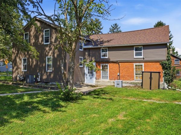 503 Q Street , South Amana, IA 52334