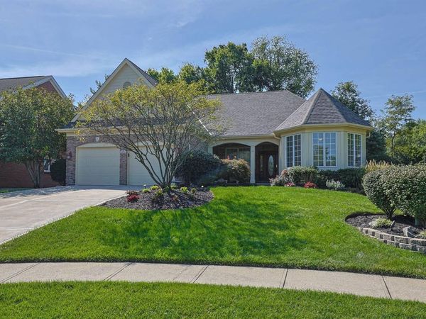 818 Lauren Drive, Villa Hills, KY 41017