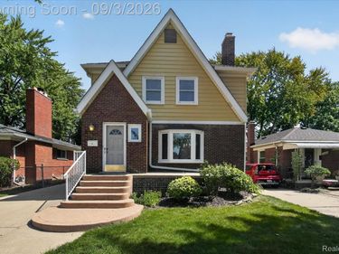 7621 Kolb Avenue, Allen Park, Mi 48101