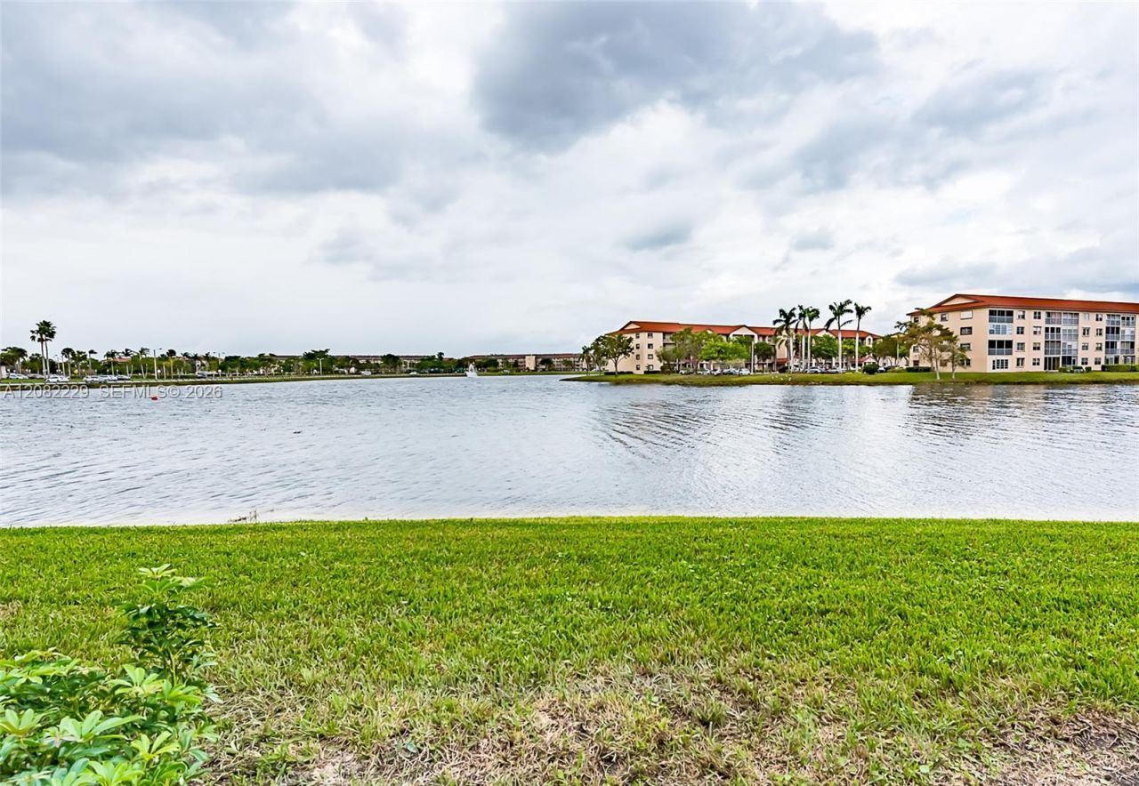 13250 SW 7th Ct , Unit 210L, Pembroke Pines, FL 33027 Photo