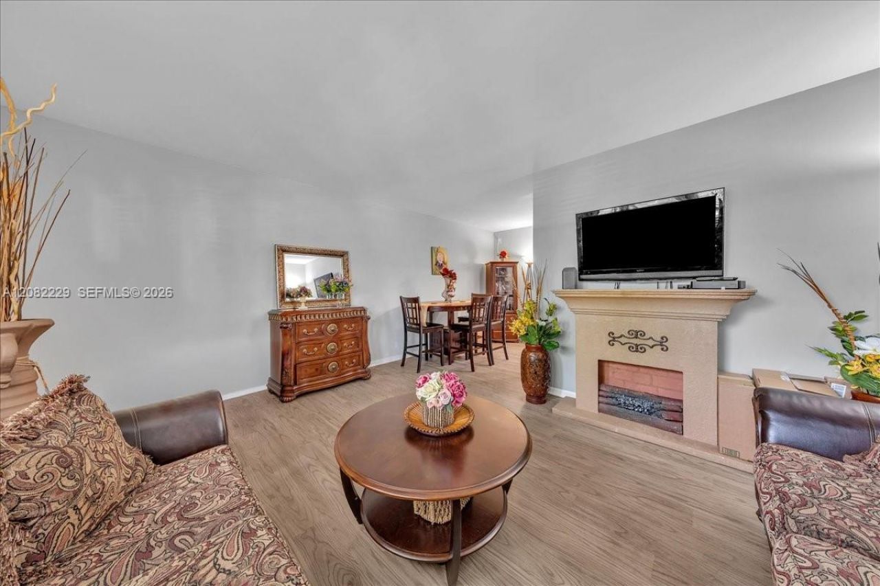 13250 SW 7th Ct , Unit 210L, Pembroke Pines, FL 33027 Photo