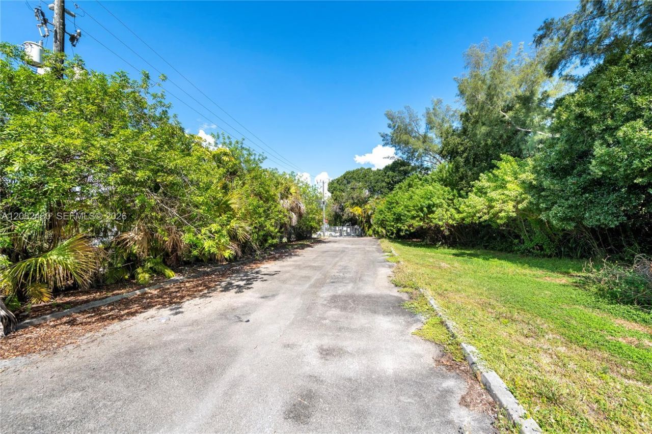 6575 Nova Dr , Davie, FL 33317 Photo