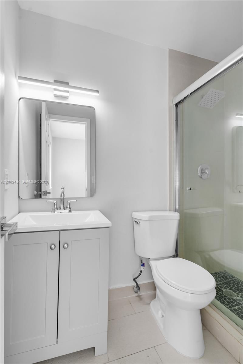 560 NE 63rd St , Unit 3, Miami, FL 33138 Photo