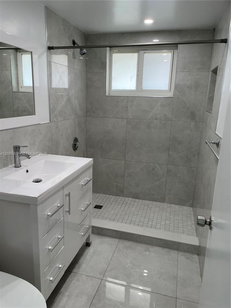 8640 SW 125th Ter, Miami, FL 33156 Photo