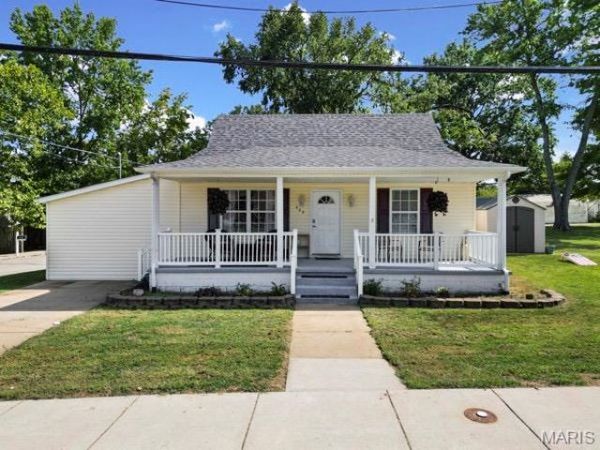 402 Hill Street, Herculaneum, MO 63048
