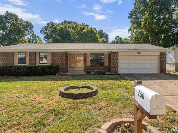 750 Islamorada Drive, Fenton, MO 63026