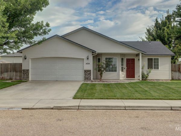 1434 Peregrine Drive, Middleton, ID 83644