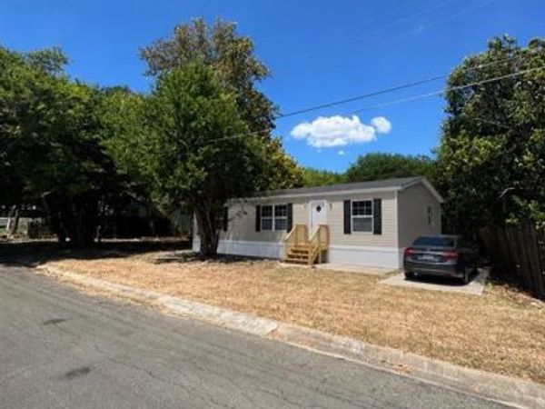 113 Bridle Trail, Hewitt, TX 76643