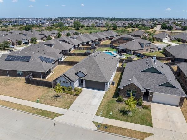 8425 High Garden Street , Fort Worth, TX 76123