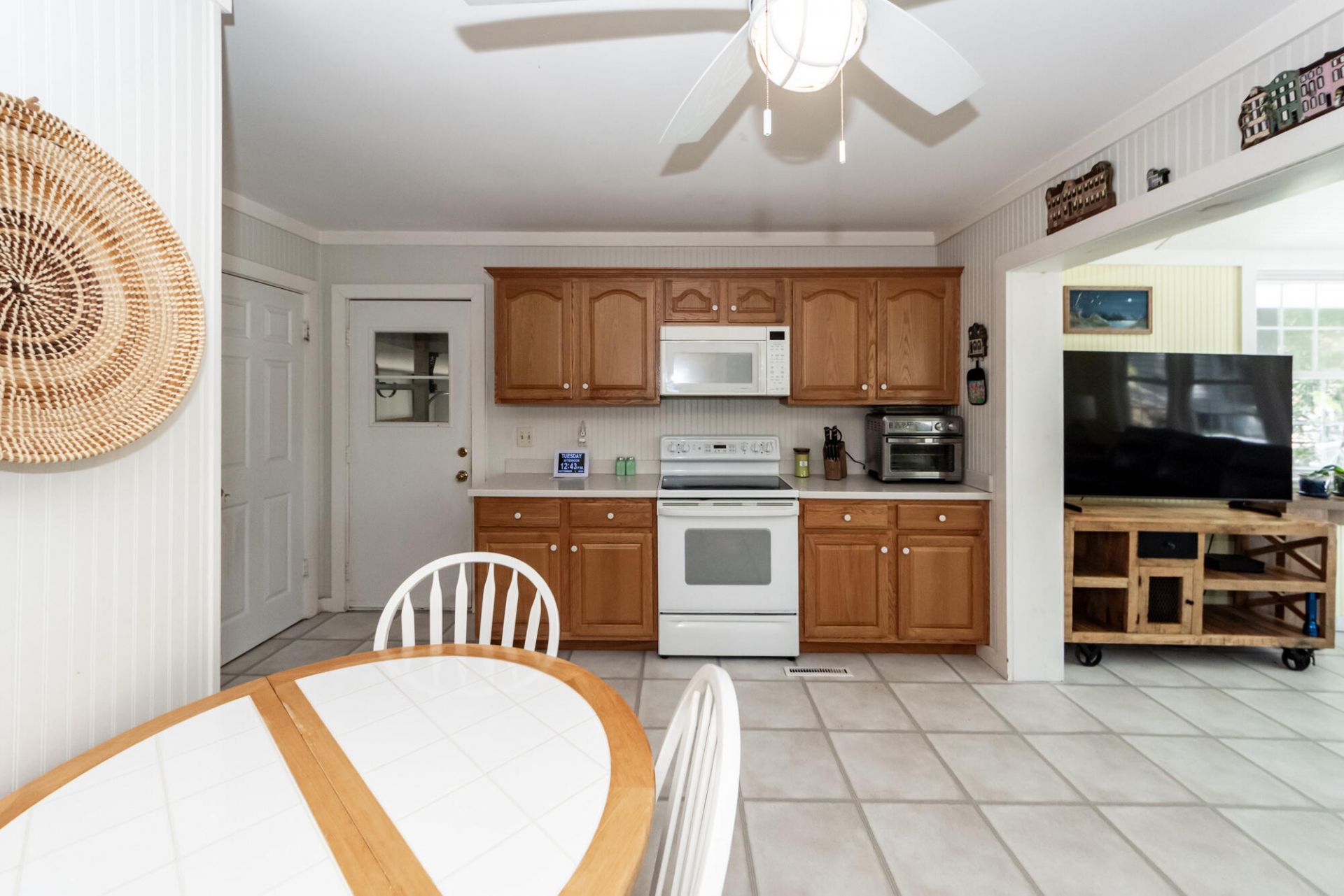 640 Oak Marsh Drive Photo 11