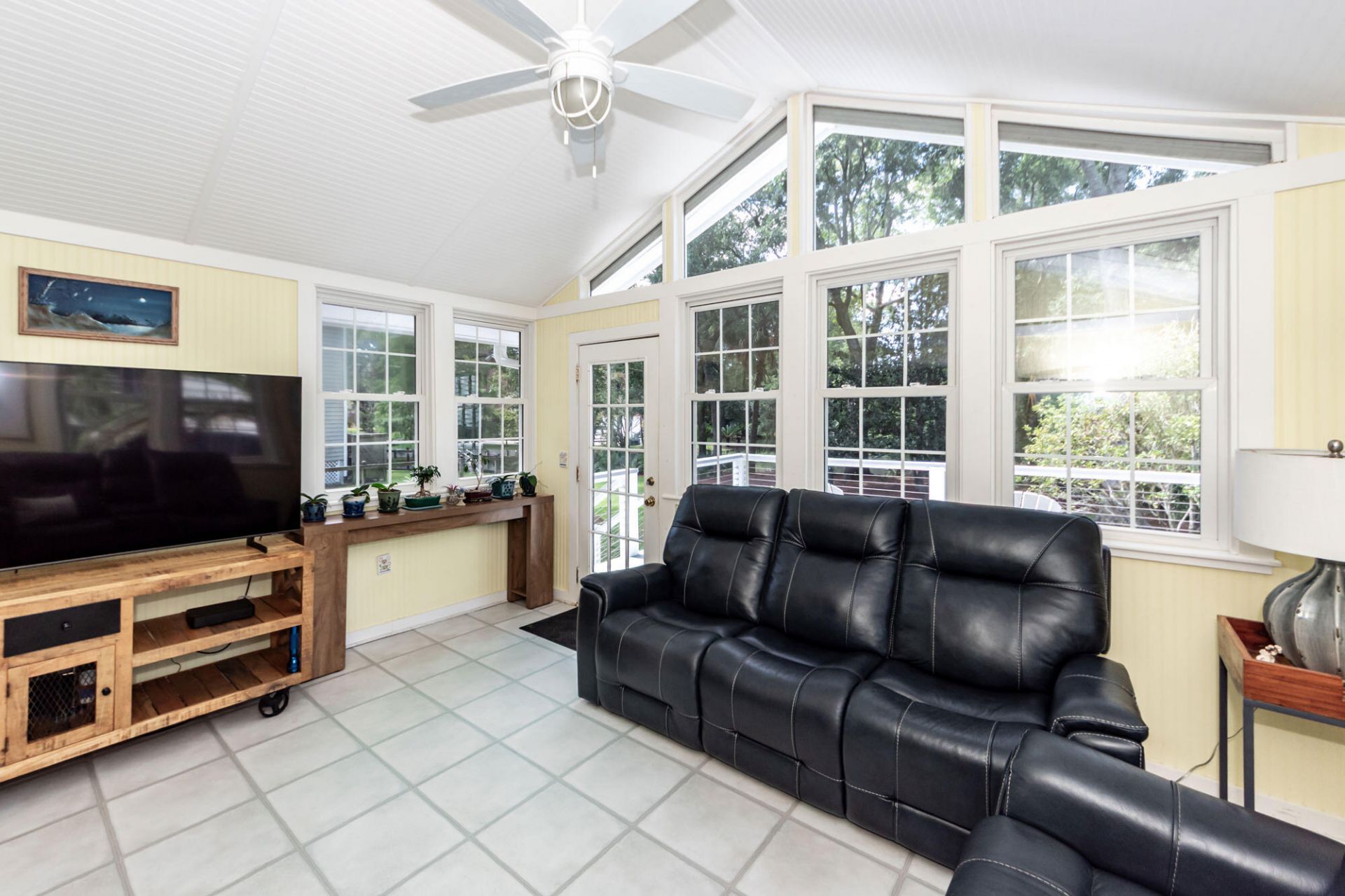 640 Oak Marsh Drive Photo 13