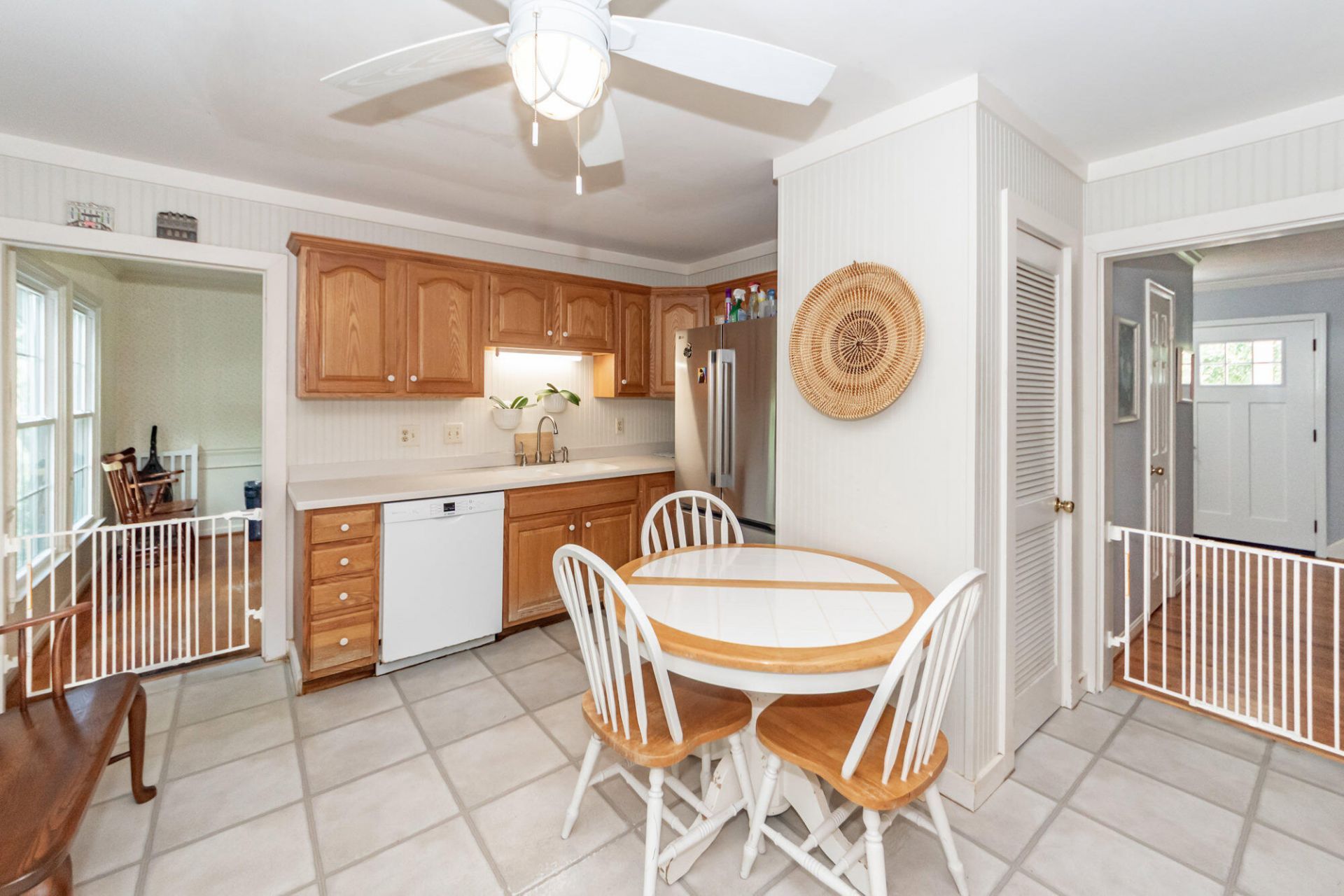 640 Oak Marsh Drive Photo 9