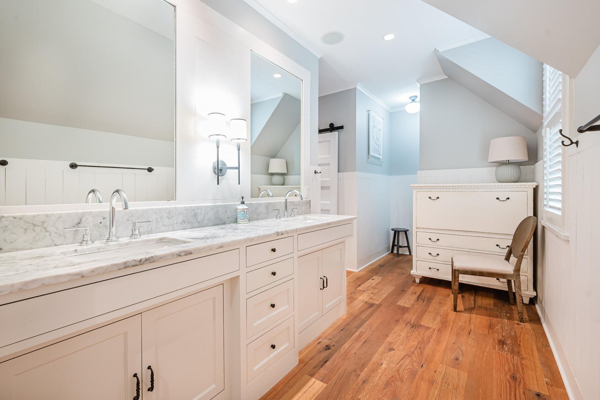 407 Royall Avenue Photo 47