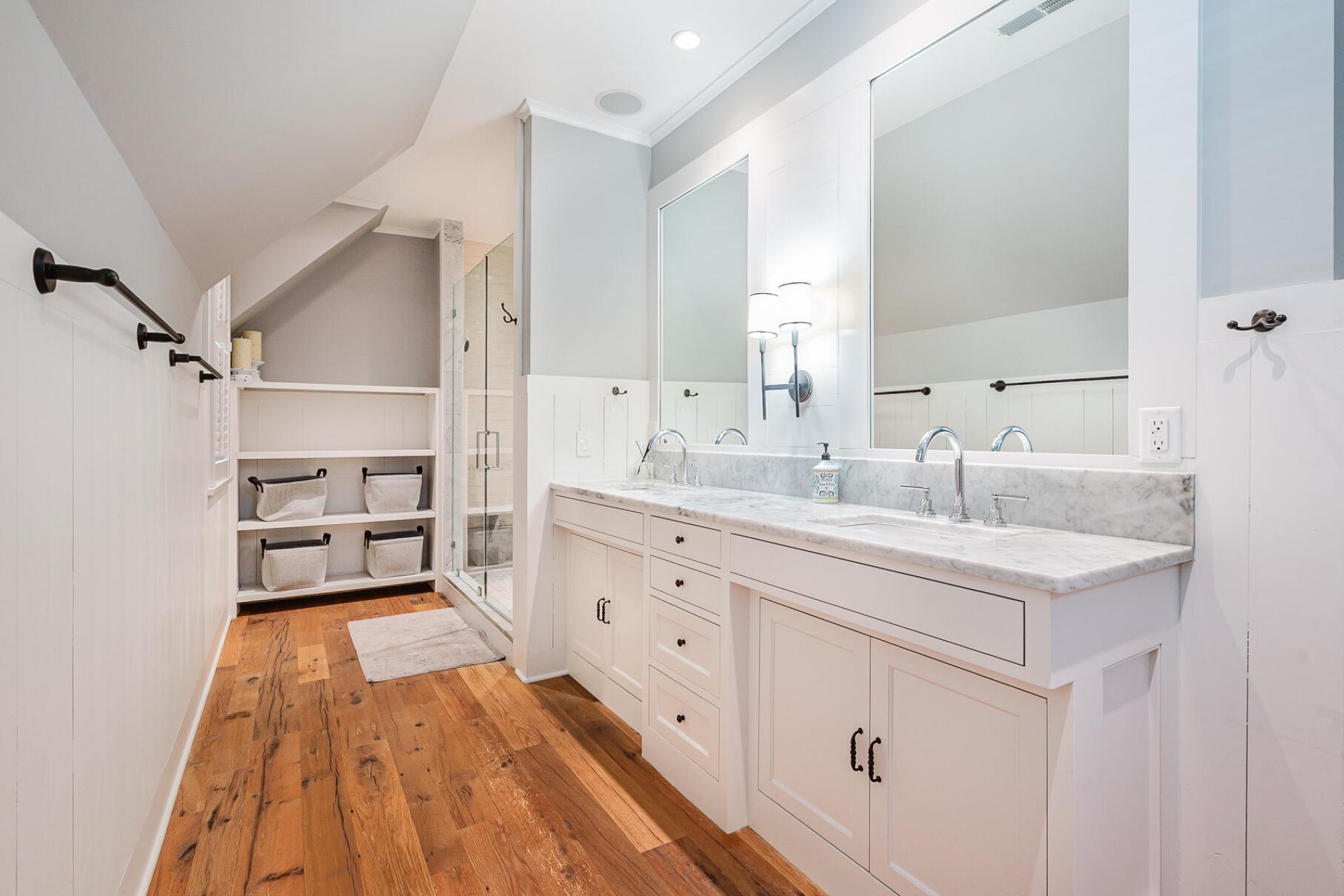 407 Royall Avenue Photo 48