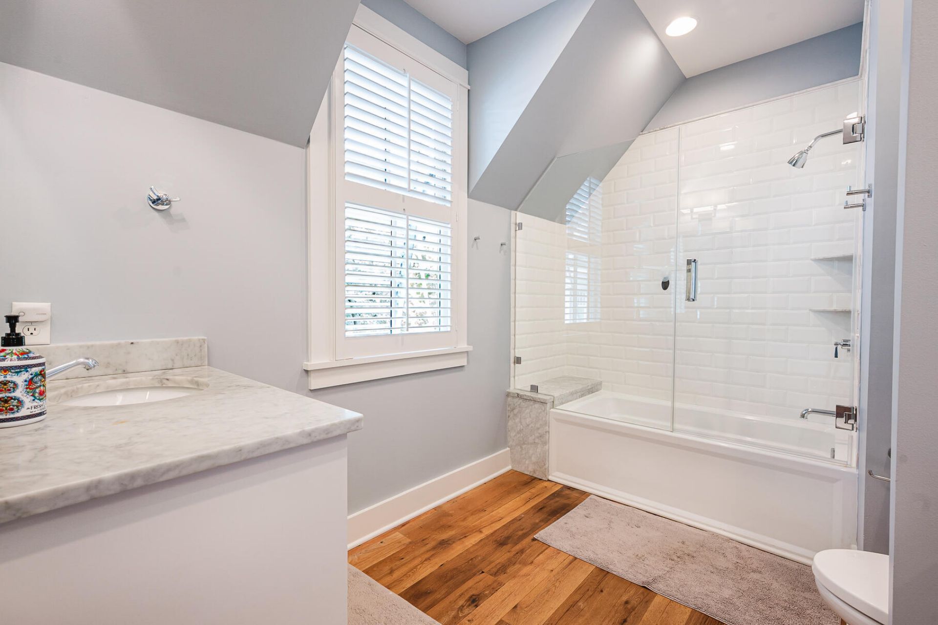 407 Royall Avenue Photo 56