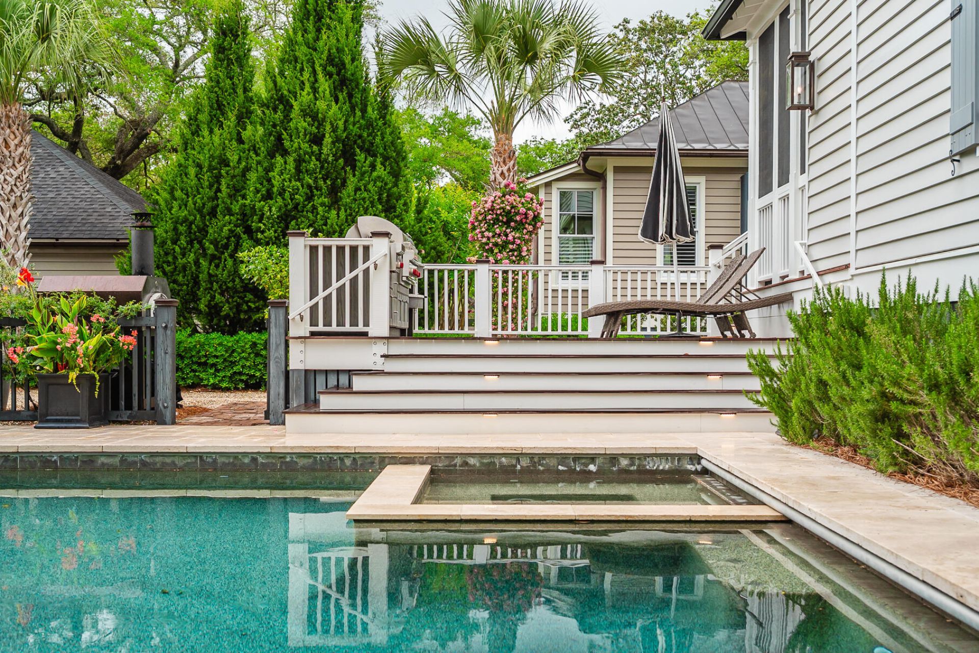 407 Royall Avenue Photo 67