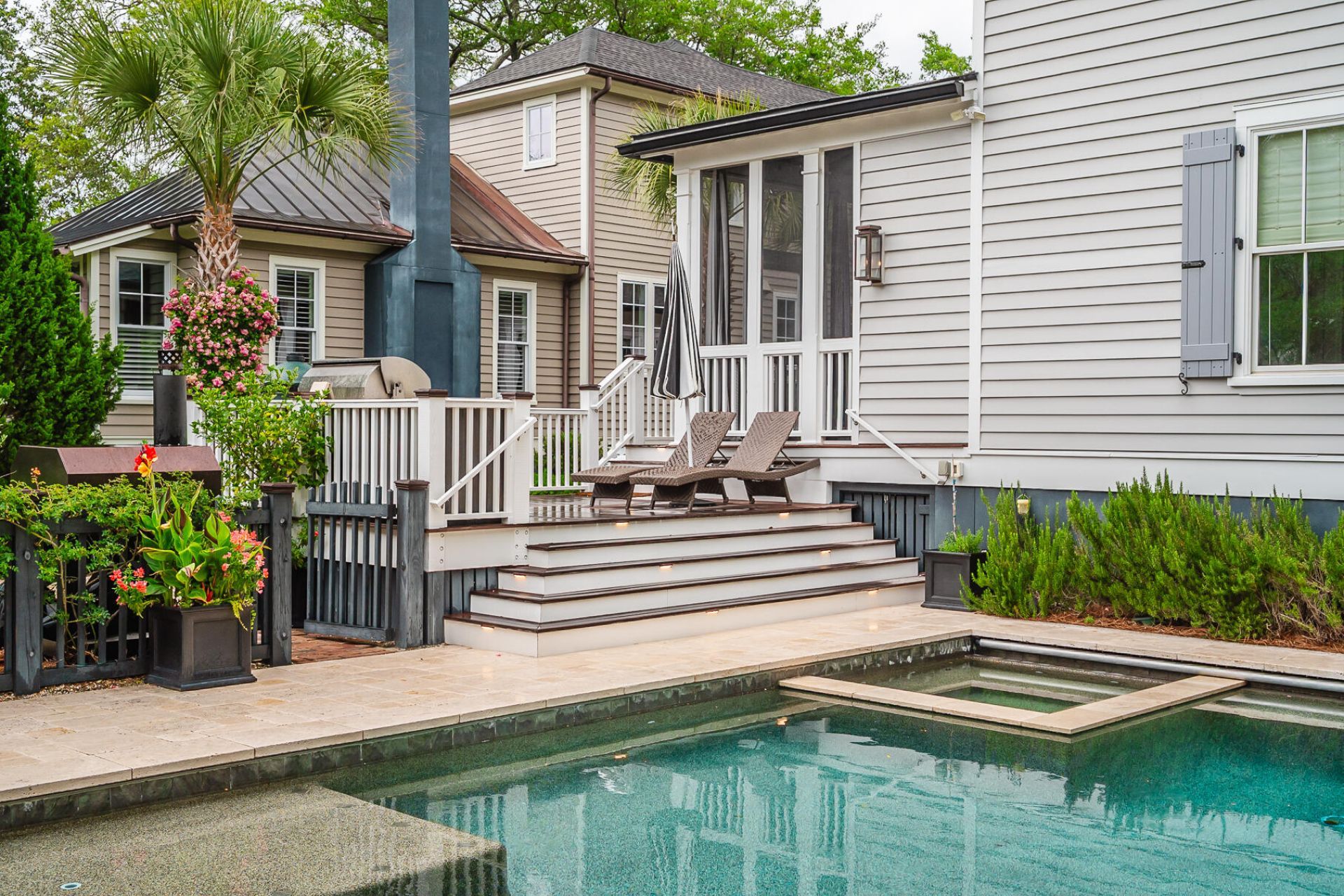 407 Royall Avenue Photo 68