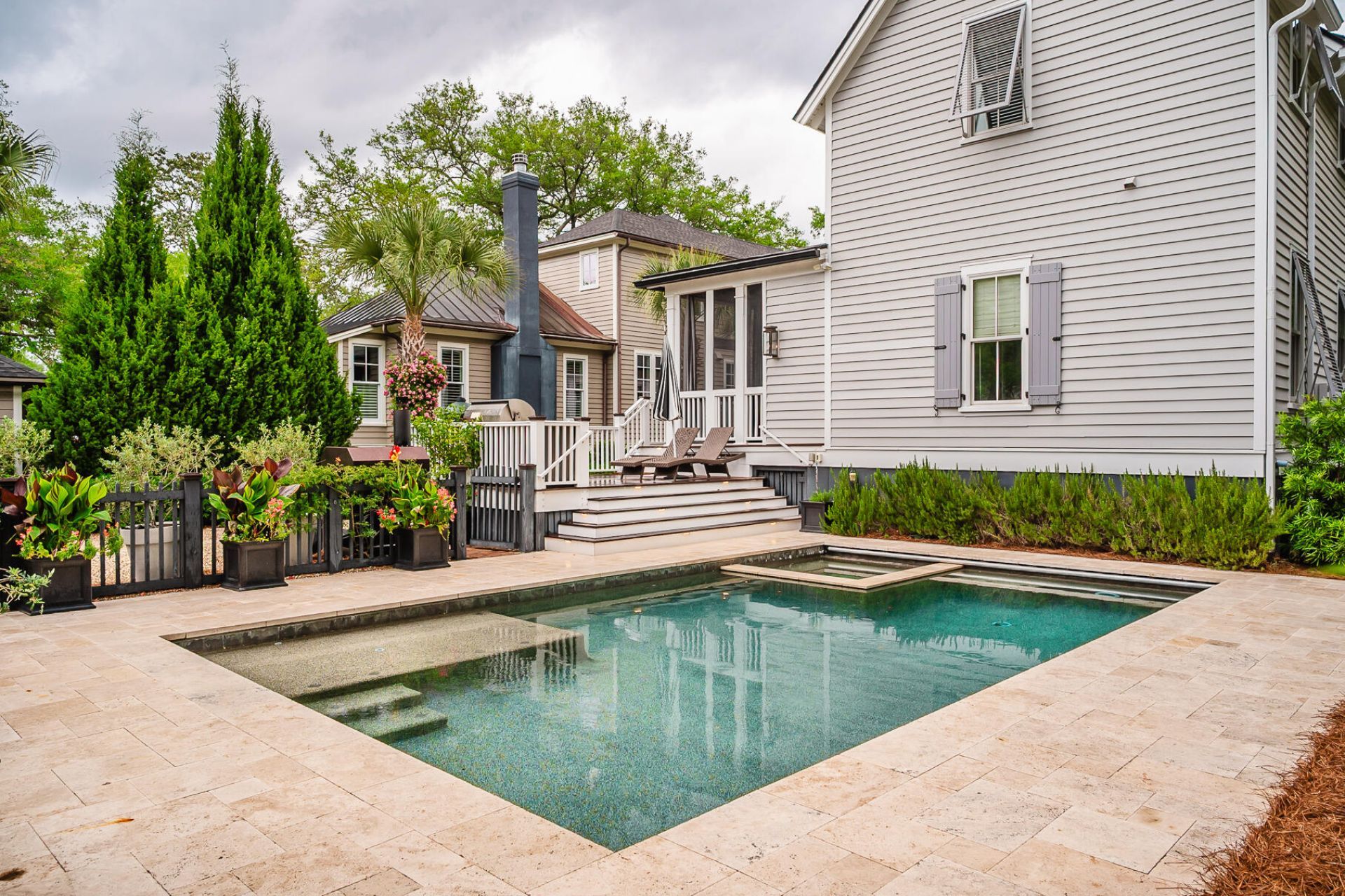 407 Royall Avenue Photo 69