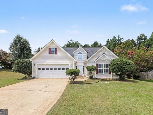 110 McIntosh Estates Drive, Sharpsburg, GA 30277