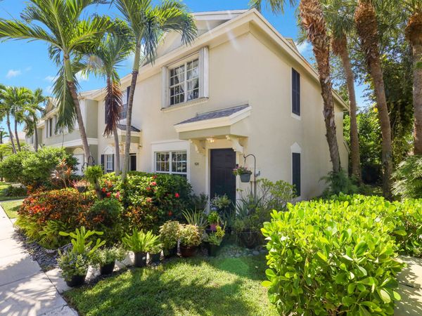 920 Kokomo Key Lane, Delray Beach, FL 33483