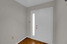 119 Meadowview Court photo 4