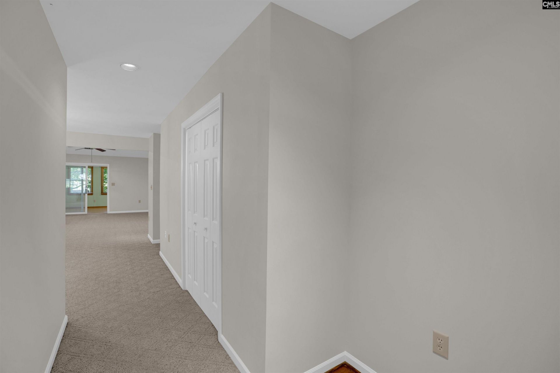119 Meadowview Court Photo 5