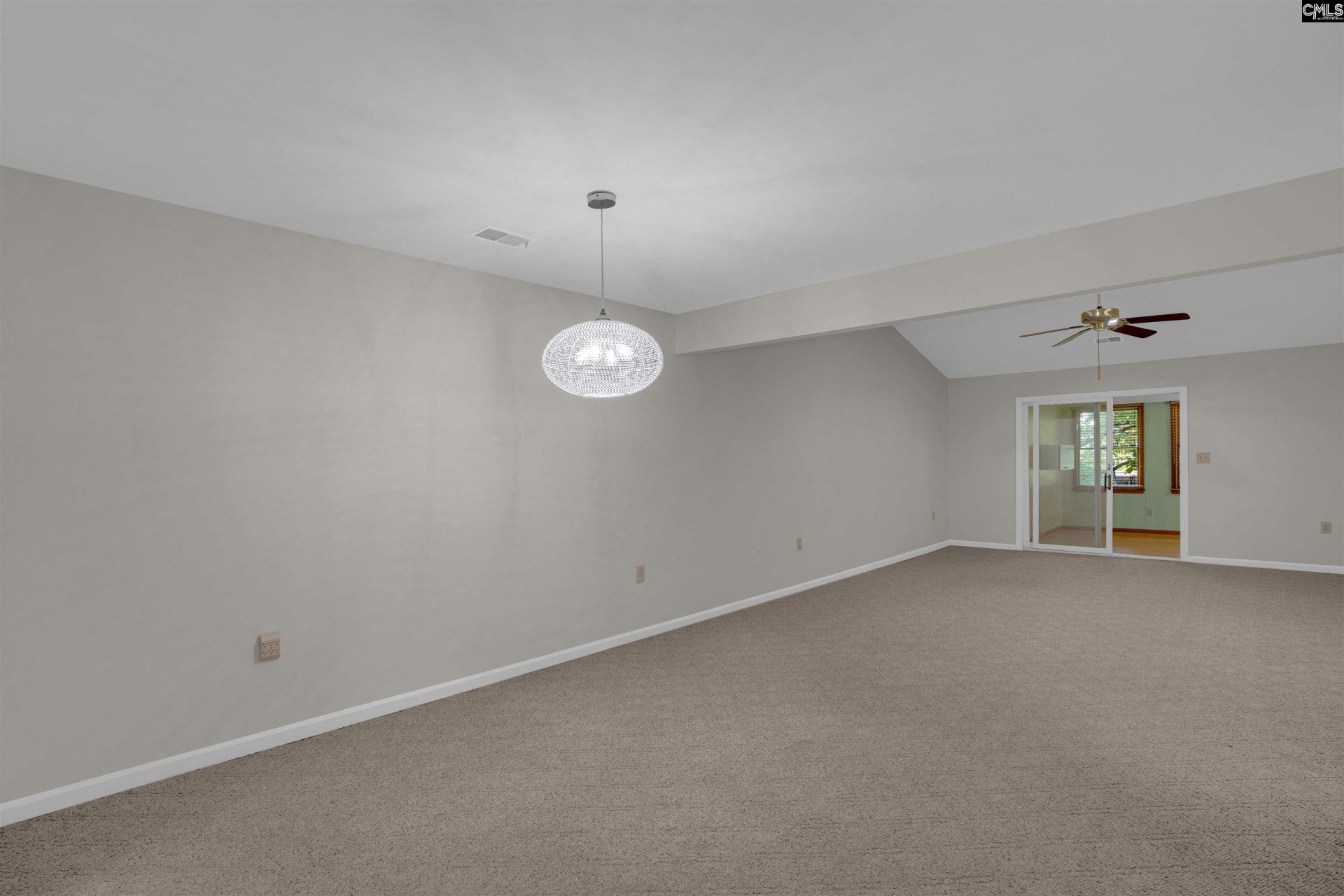 119 Meadowview Court Photo 6