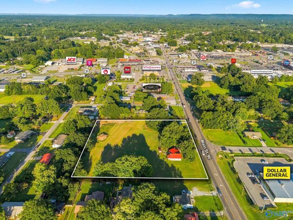 815 Main Street West, Hartselle, AL 35640