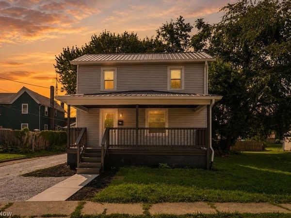 605 Chestnut Street , Minerva, OH 44657