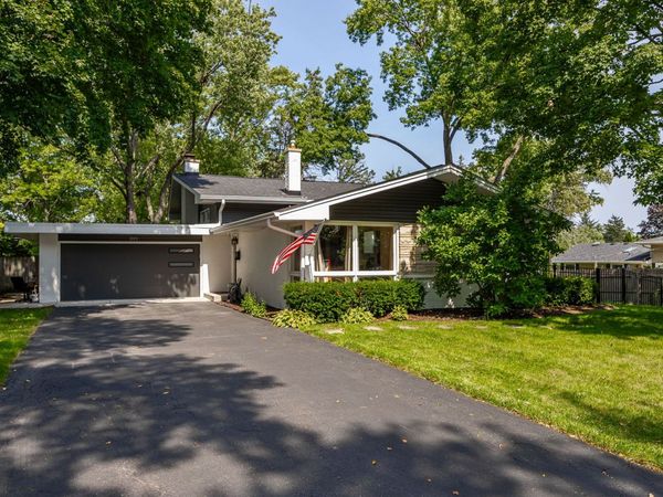 1024 Catalpa Lane , Naperville, IL 60540