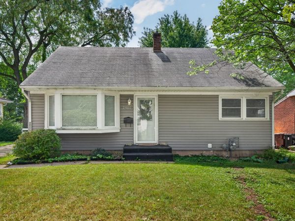 2807 18TH Avenue, Rockford, IL 61108