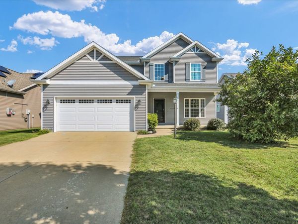 114 Sunflower Street, Savoy, IL 61874