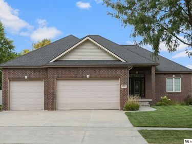 8921 S 29th Street, Lincoln, NE 68516
