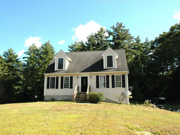 20 Beechwood Road, Sandown, NH 03873