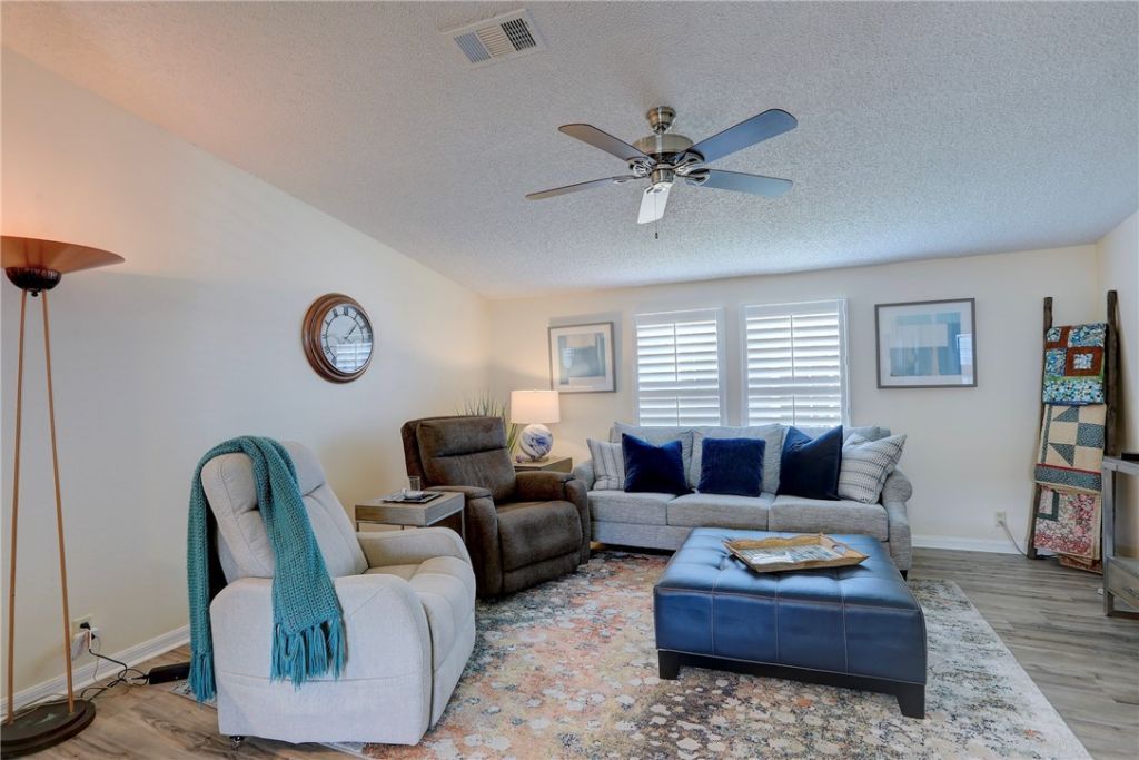 7575 Chasta Road, Micco, FL 32976 Photo
