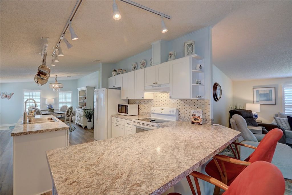 7575 Chasta Road, Micco, FL 32976 Photo