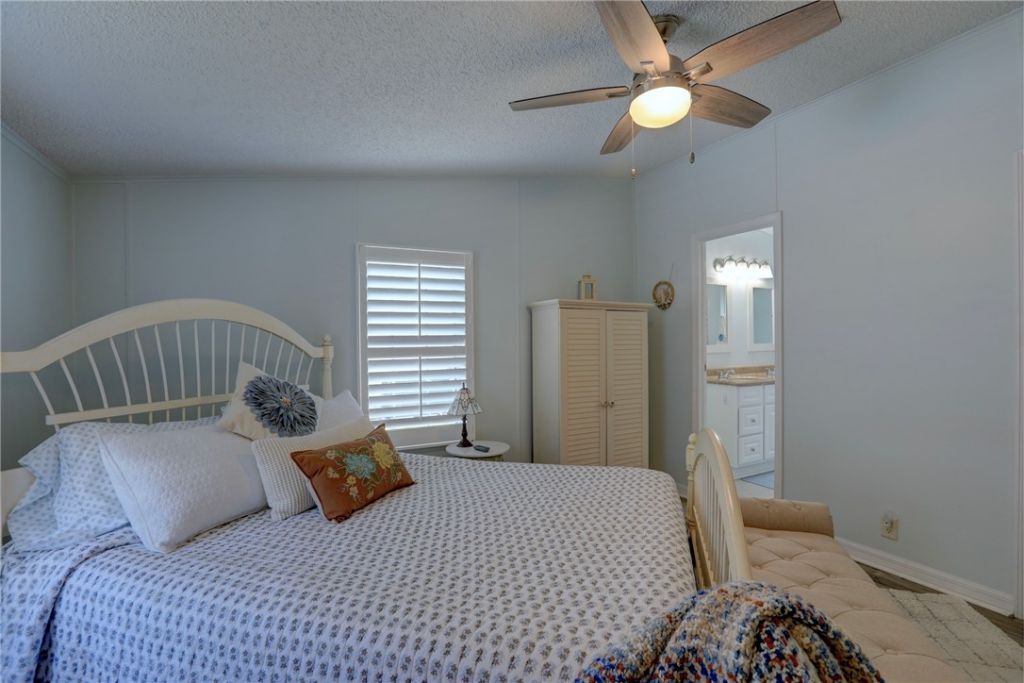 7575 Chasta Road, Micco, FL 32976 Photo