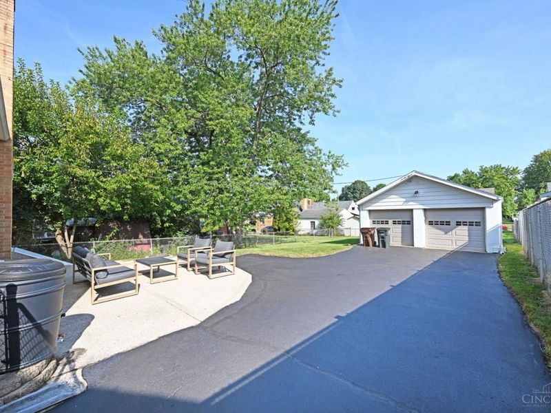 7060 Jeannie Avenue, Anderson Township, OH 45230 Photo 76